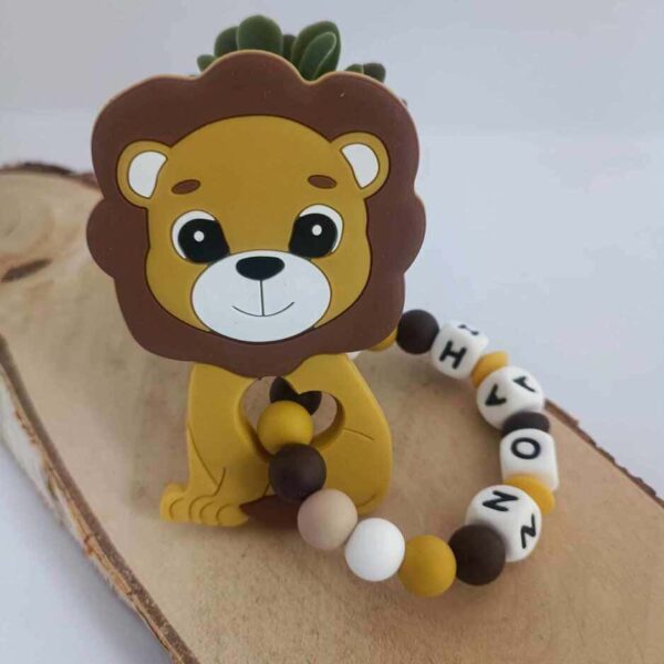 Anneau-dentition-presonnalises-lion-prenom-accessoires-bebe-artisanal-cadeau-naissance-babybou-crea