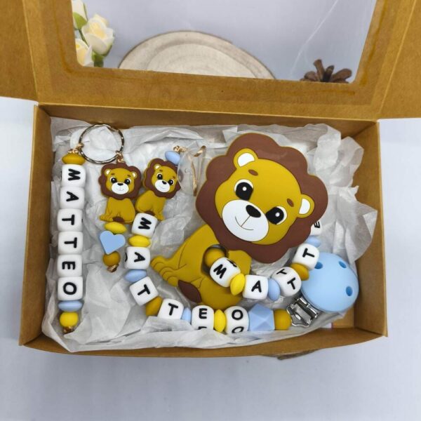 Coffret-naissance-personnalises-LION-attache-tetine-anneau-de-dentition-porte-clef-cadeau-future-parent-babyshower-accessoires-bebe-Babybou-Crea