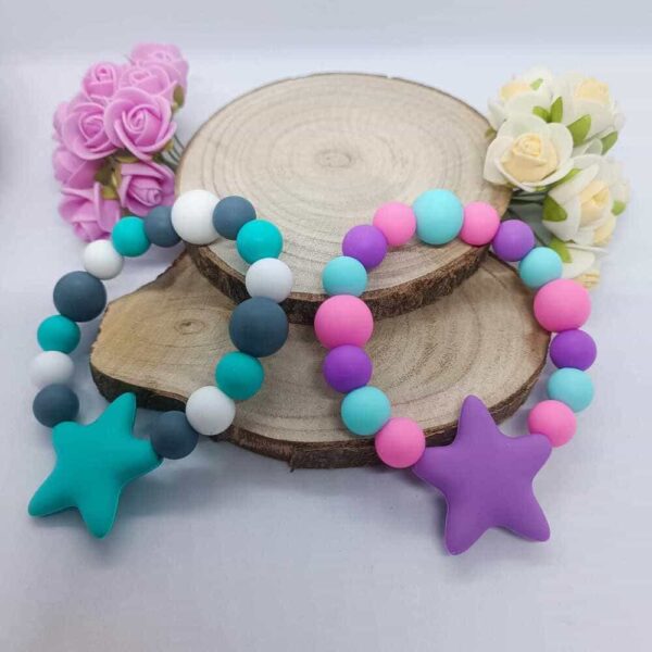 Anneau-de-dentition-bracelet-Etoile-tout-silicone-accessoire-bebe-pousser-dentaire-cadeau-bebe-soulage-les-gencive-creations-personnalisees-future-parent-babybou-crea