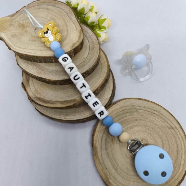 Attache-tetine-ours-personnalisees-attache-sucette-en-silicone-accessoire-tetine-cadeau-naissance-creations-fait-mains-bebe-future-parent-Babybou-Crea