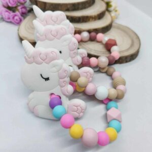 Anneau-dentition-presonnalises-licorne-prenom-accessoires-bebe-artisanal-cadeau-naissance