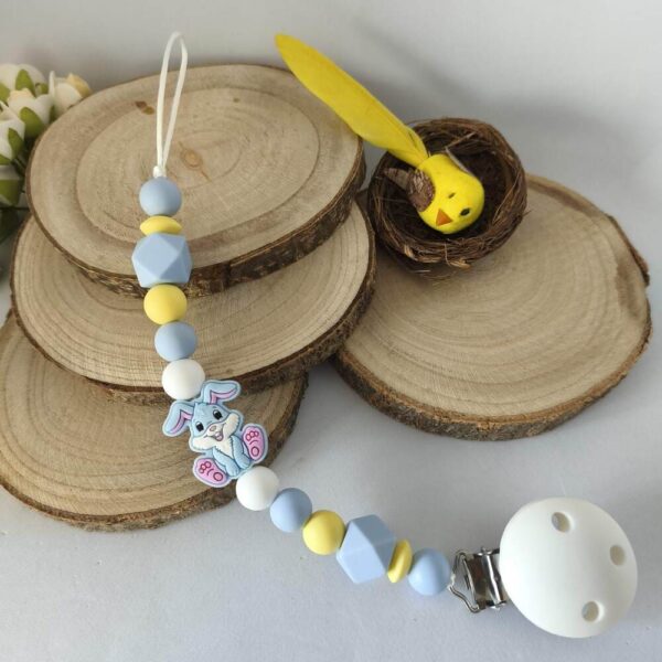 Attache-tetine-lapin-personnalisees-attache-sucette-avec-ou-sans-prenom-en-silicone-accessoire-tetine-cadeau-naissance-creations-fait-mains-bebe-future-parent-Babybou-Crea