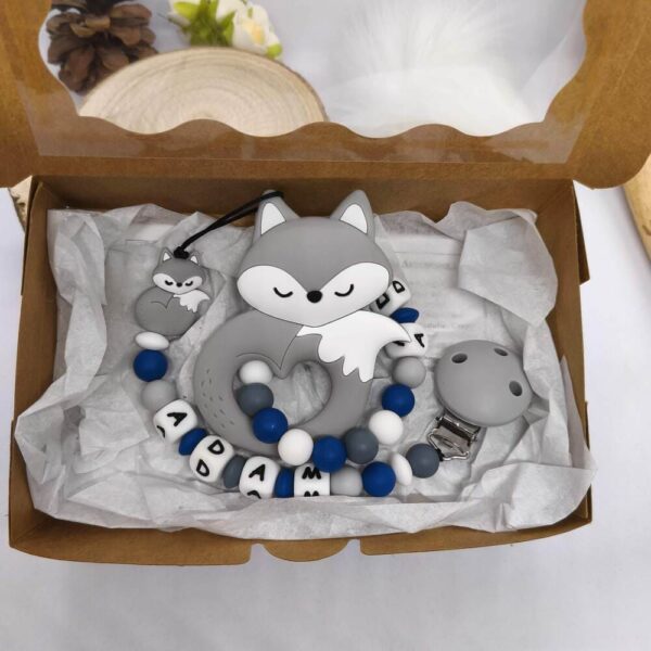 Coffret-naissance-personnalises-renard-attache-tetine-anneau-de-dentition-cadeau-future-parent-babyshower-accessoires-bebe-Babybou-Crea