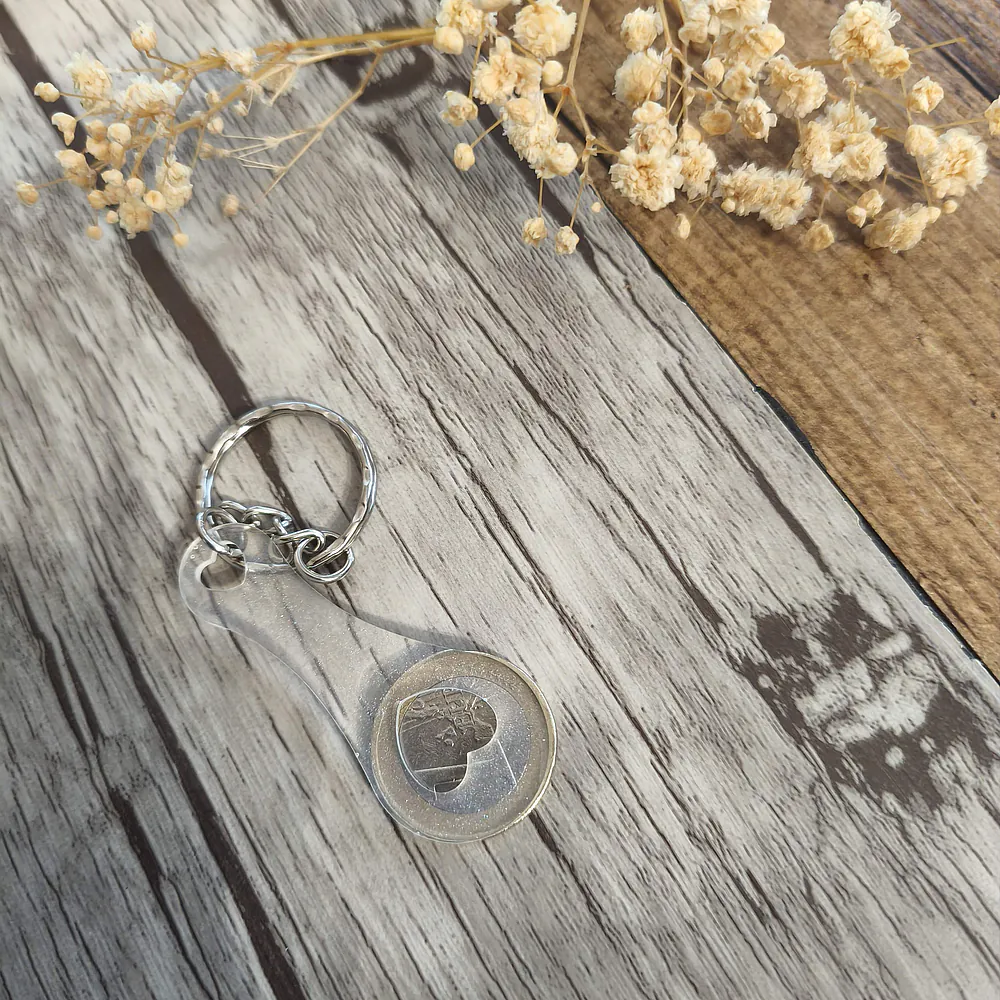 jeton-caddie-resine-epoxy-porte-cles-artisanal-fait-main-accessoire-pratique-artisanale-idee-cadeau-originale-babybou-crea-20