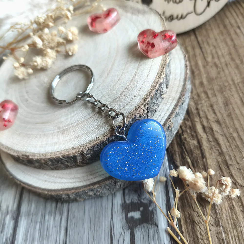 Porte-clé Petit Cœur en Résine Époxy – Coeur de l’Océan